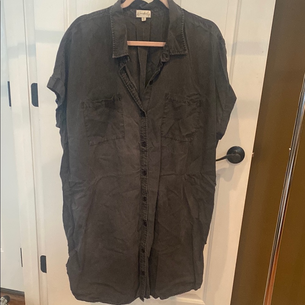 Casual Black Button-Up Shirt